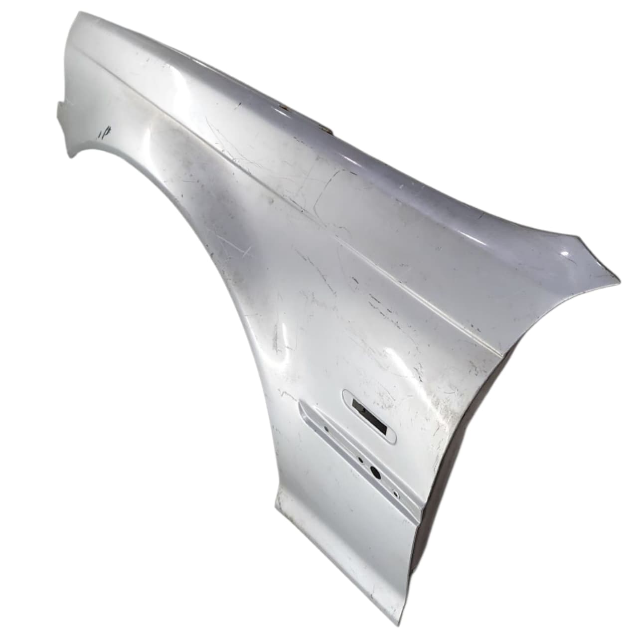 PARALAMA DIANTEIRO ESQUERDO BMW SERIE 3 E46 1998 2001