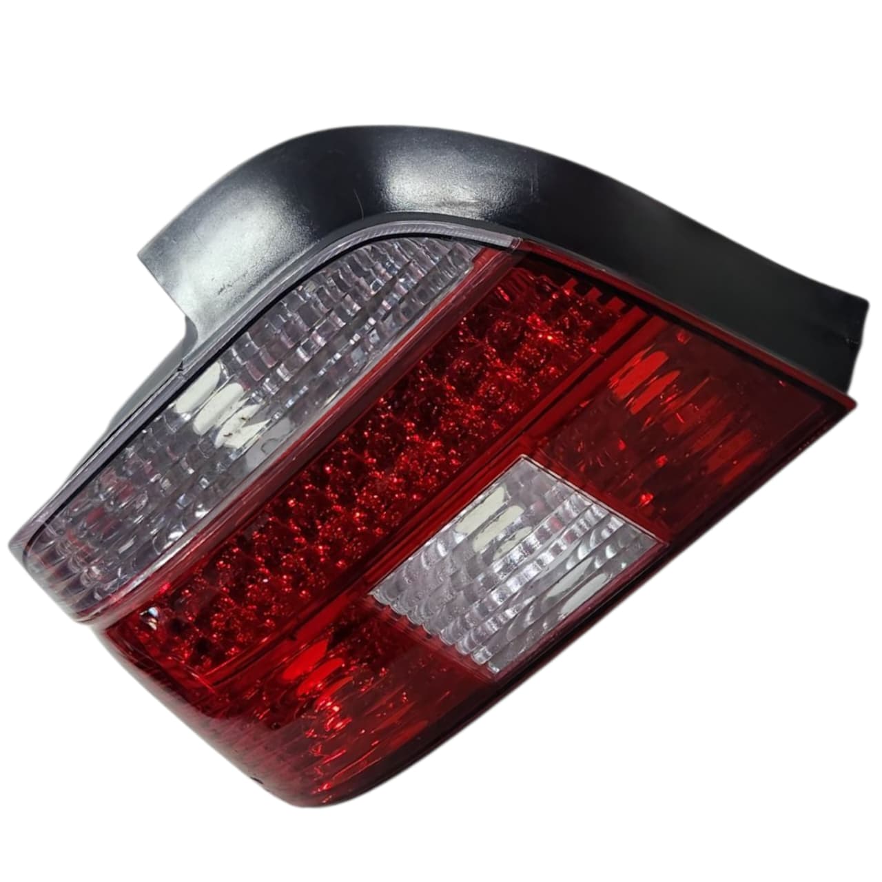 LANTERNA TRASEIRA ESQUERDA BMW SERIE 5 E39 1995 2000