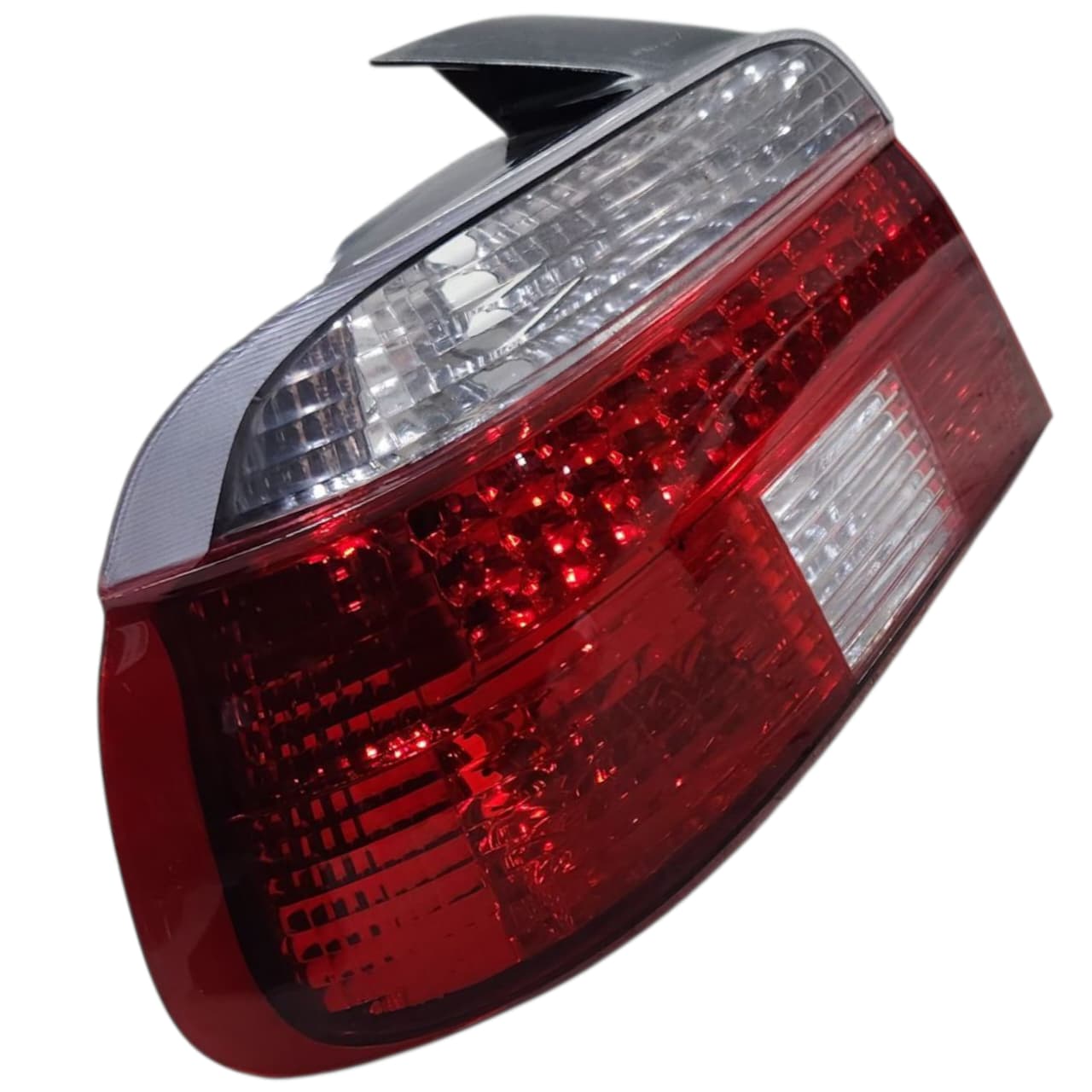 LANTERNA TRASEIRA ESQUERDA BMW SERIE 5 E39 1995 2000