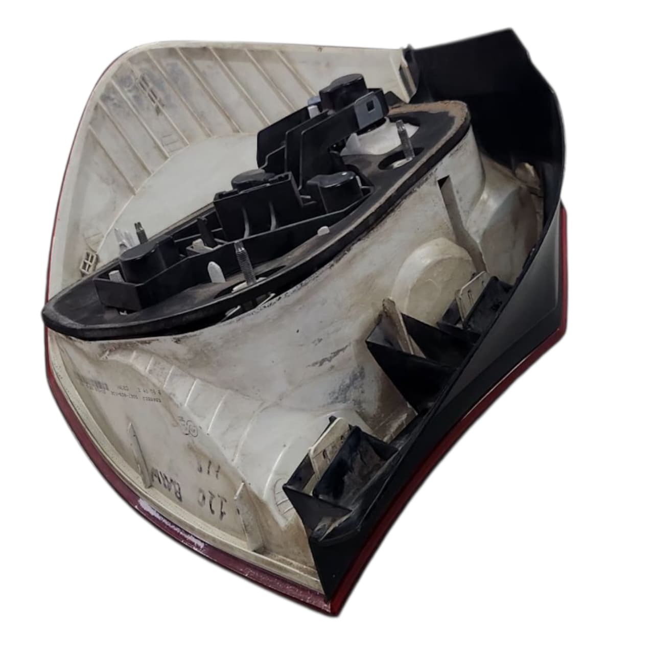 LANTERNA DIREITA BMW SERIE 1 E87 118I 120I  2005 2011