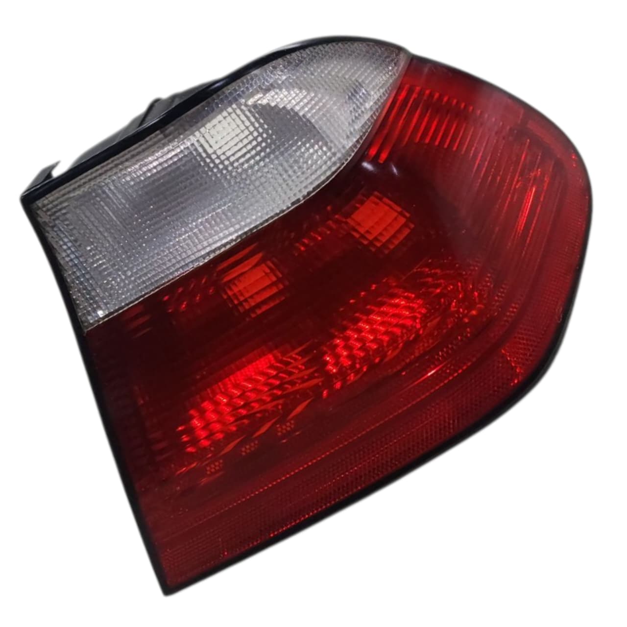 LANTERNA DIREITA BMW SERIE 3 E46 1998 2005