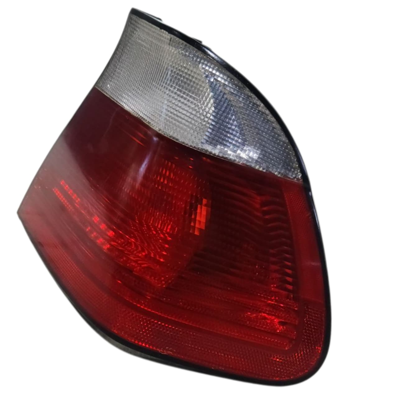LANTERNA DIREITA BMW SERIE 3 E46 1998 2005