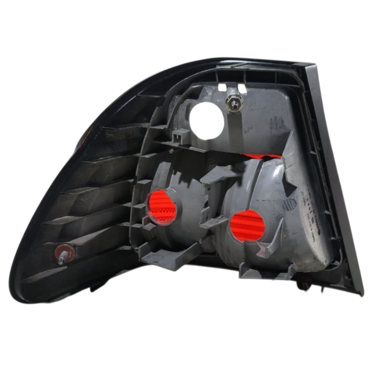 LANTERNA DIREITA BMW SERIE 3 E46 1998 2005