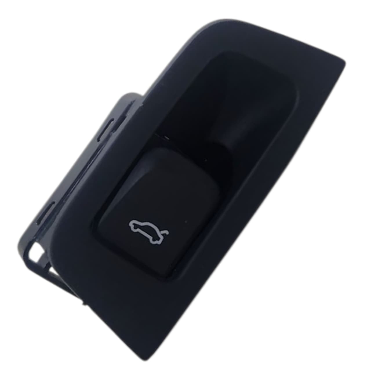 BOTAO ABERTURA PORTA MALAS AUDI Q3 2013 2019