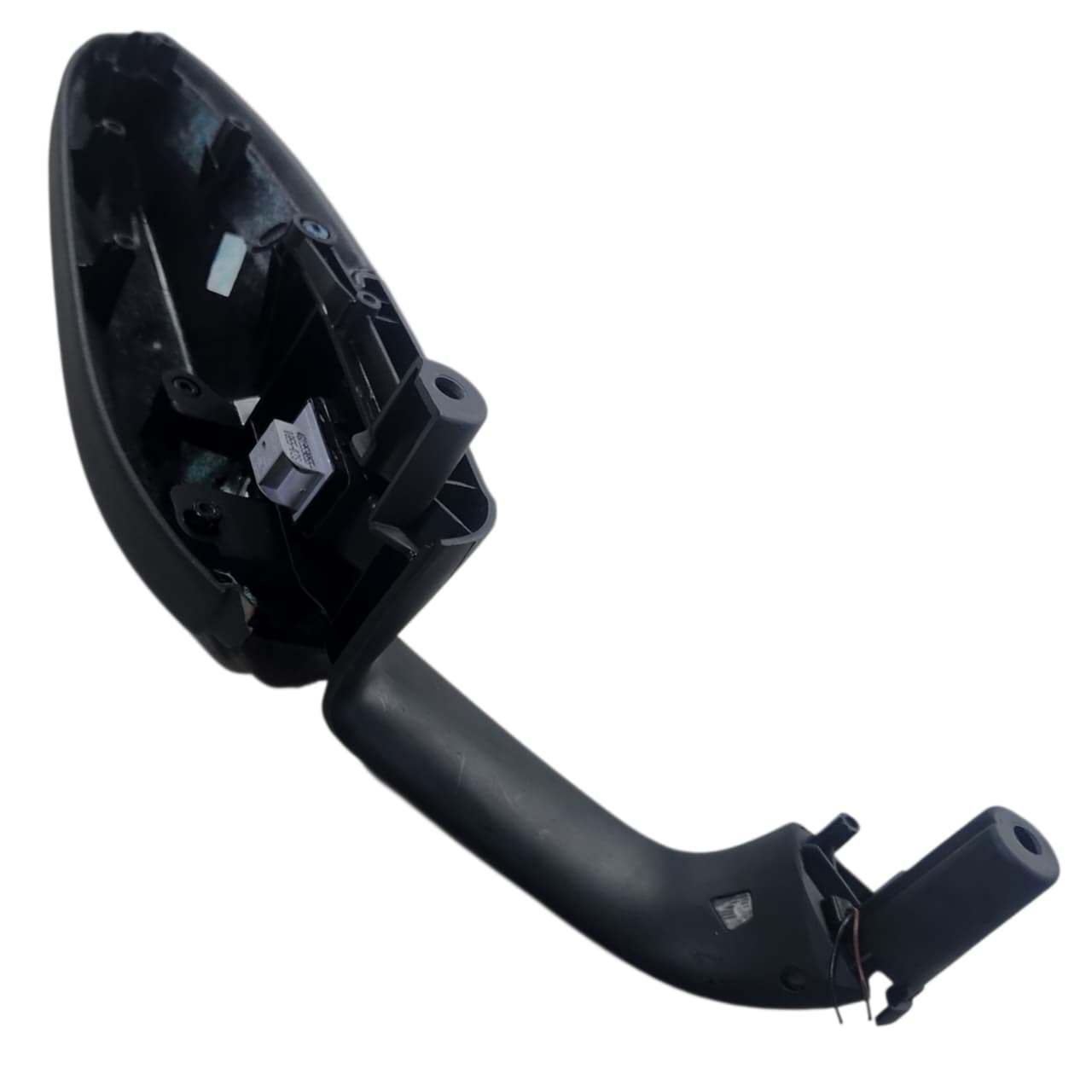 ACABAMENTO PUXADOR PORTA TRAS DIR AUDI Q3 2013 2019 