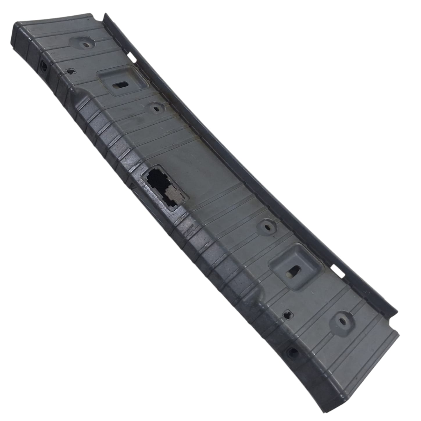 MOLDURA SOLEIRA PORTA MALAS BMW SERIE 3 E90 2007 2012