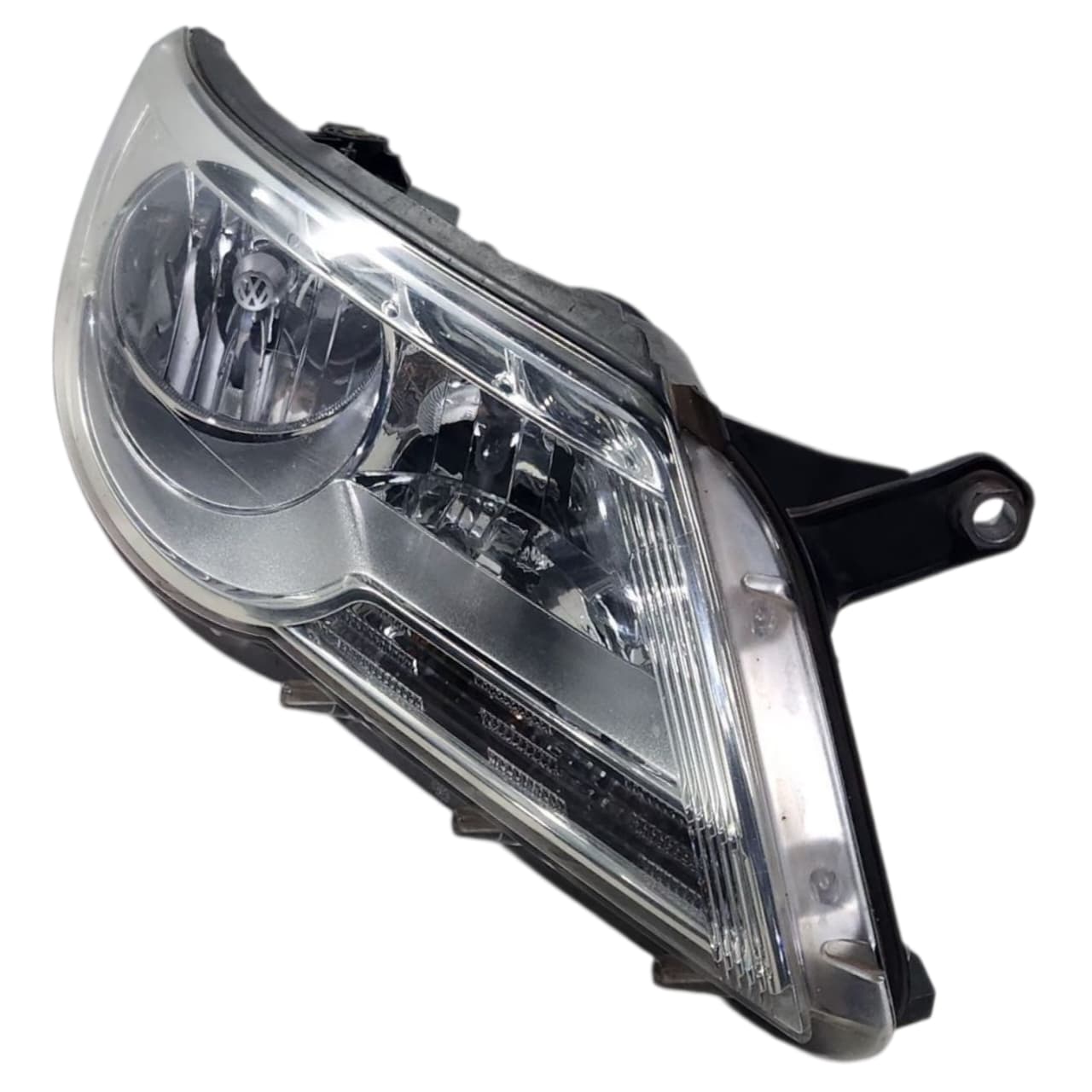 FAROL DIREITO TIGUAN 2008 2011