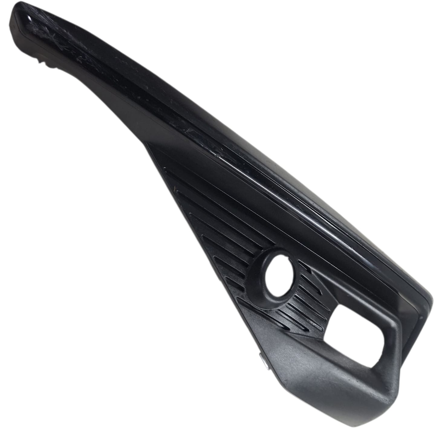 MOLDURA FAROL MILHA ESQUERDO GWM HAVAL H6 2023 2025