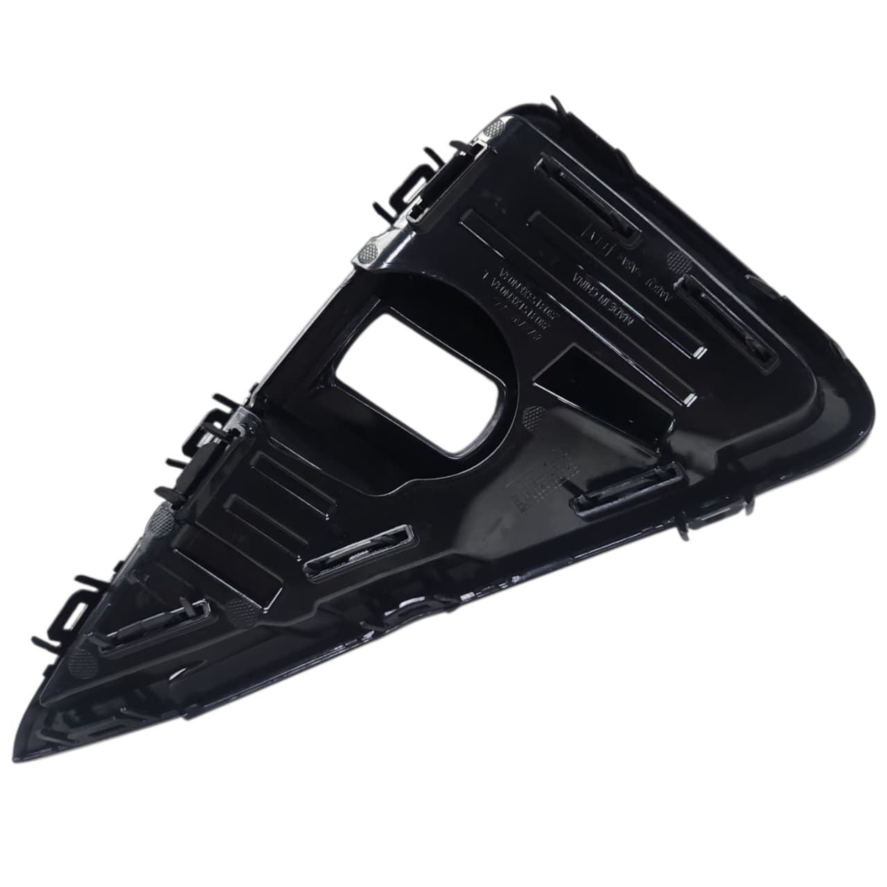 MOLDURA FAROL MILHA ESQUERDO GWM HAVAL GT 2023 2026