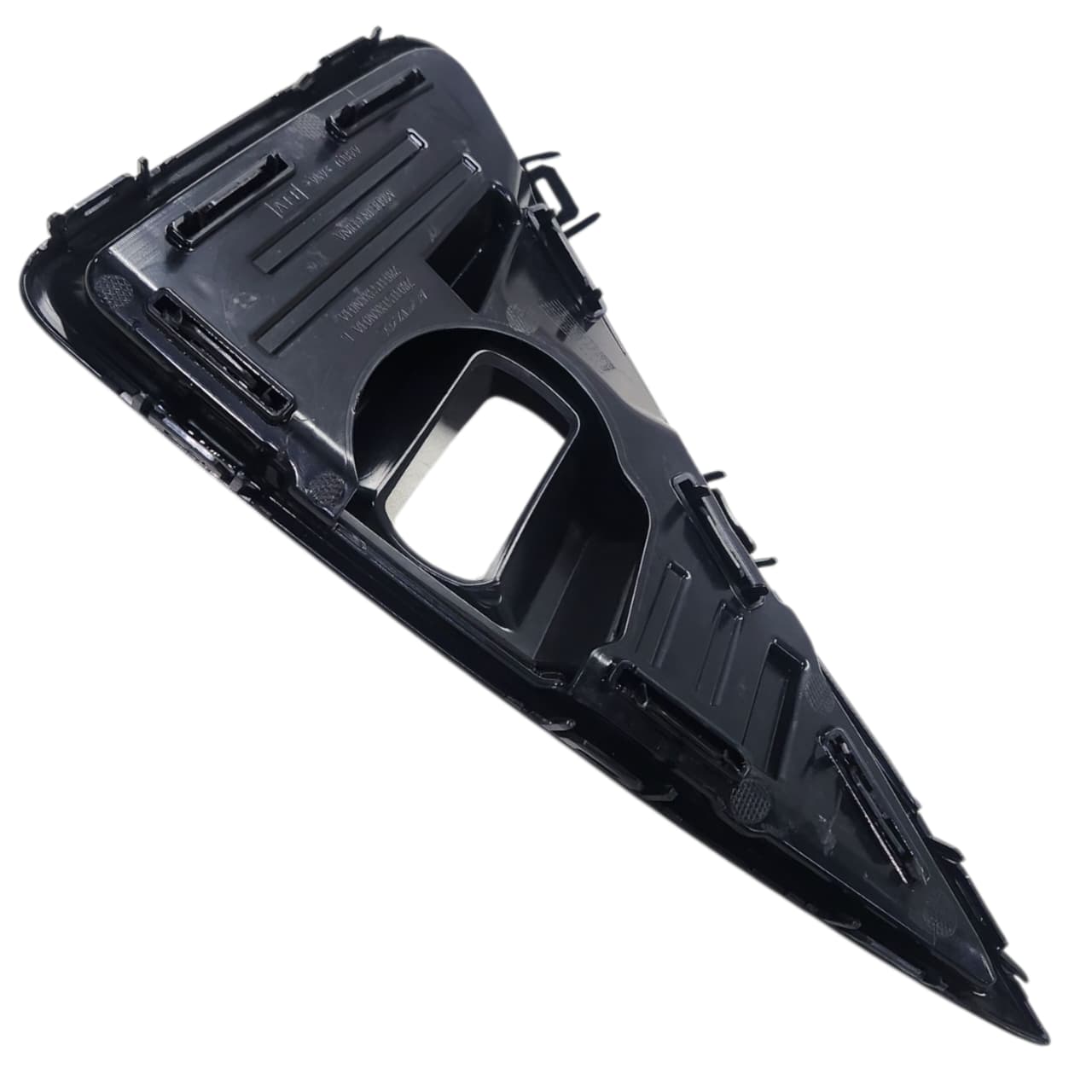 MOLDURA FAROL MILHA ESQUERDO GWM HAVAL GT 2023 2026