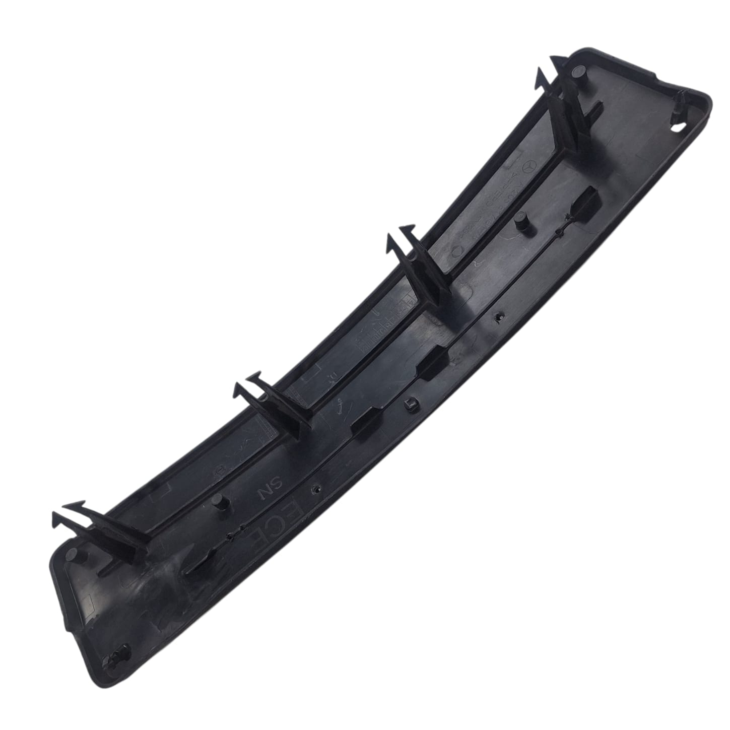 SUPORTE PLACA DIANTEIRO MERCEDES CLASSE C 2014 2021