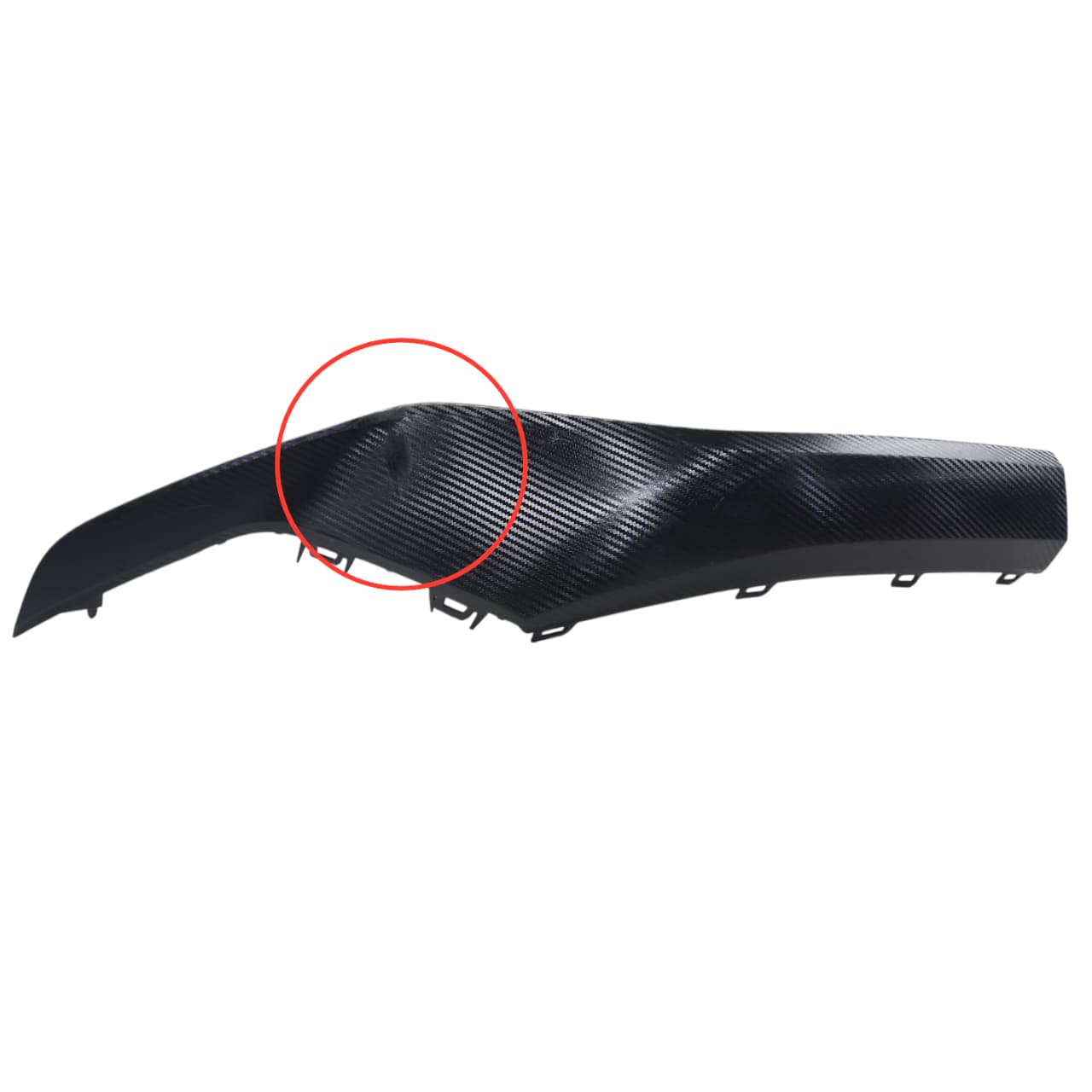 MOLDURA INFERIOR ESQ PARACHOQUE DIANT GWM HAVAL H6 GT 2023