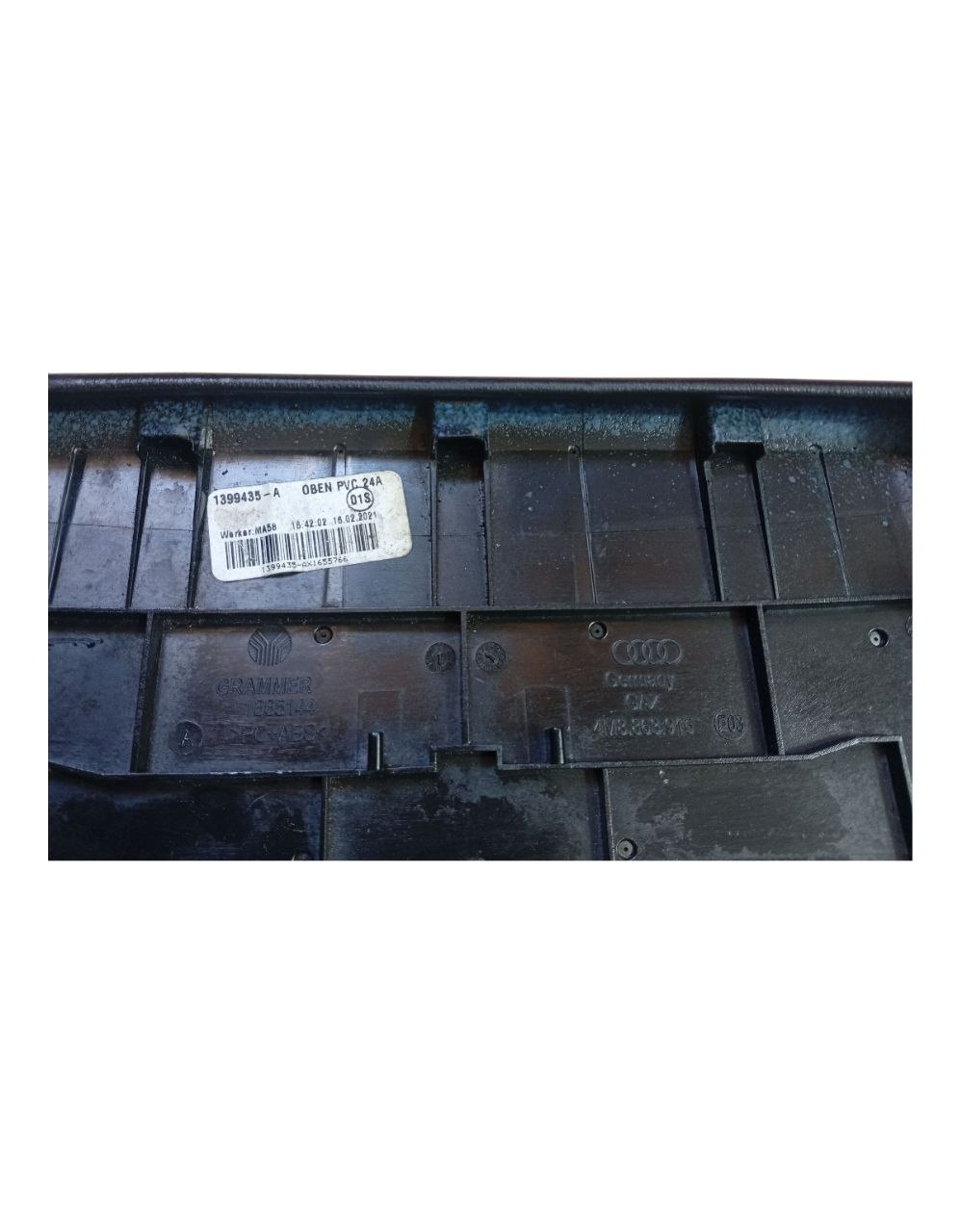 Acabamento Apoio Braço Console Audi Q8 2020 2021 2022
