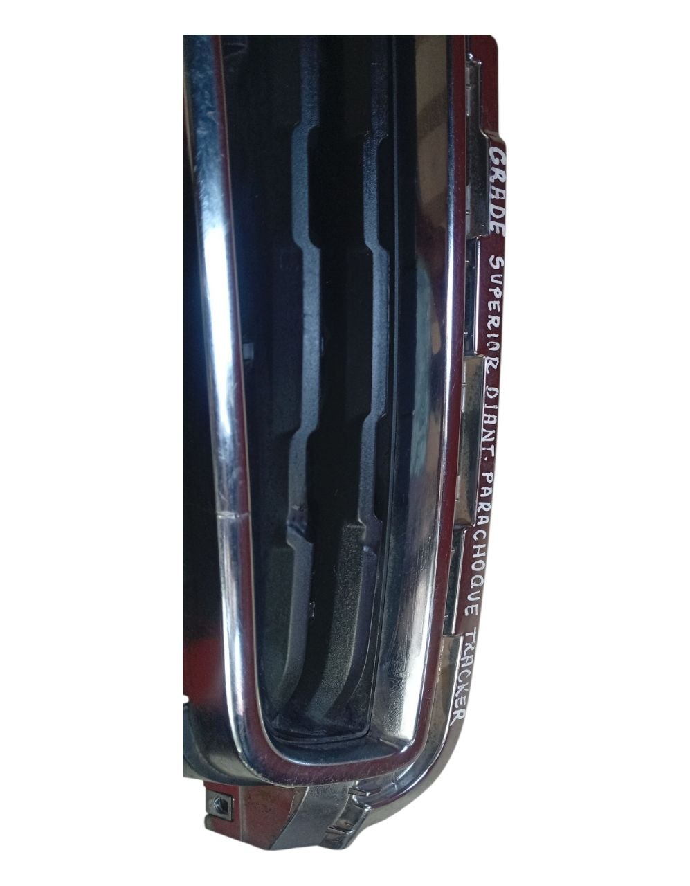 Grade Superior Radiador Chevrolet Tracker 2014 2015 2016 29
