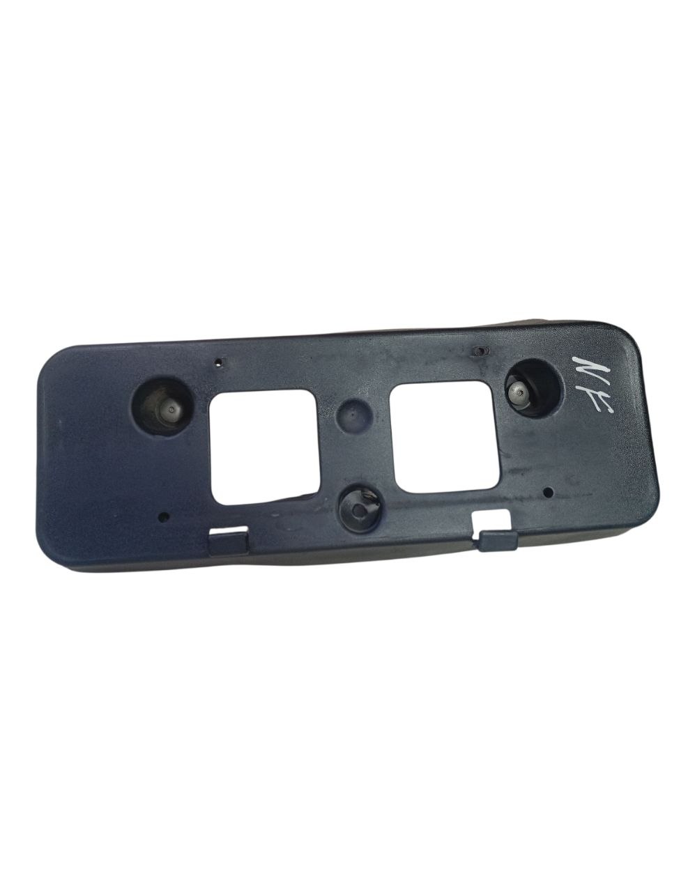 Suporte Placa Classic esquerdo Q3 2018 2022 