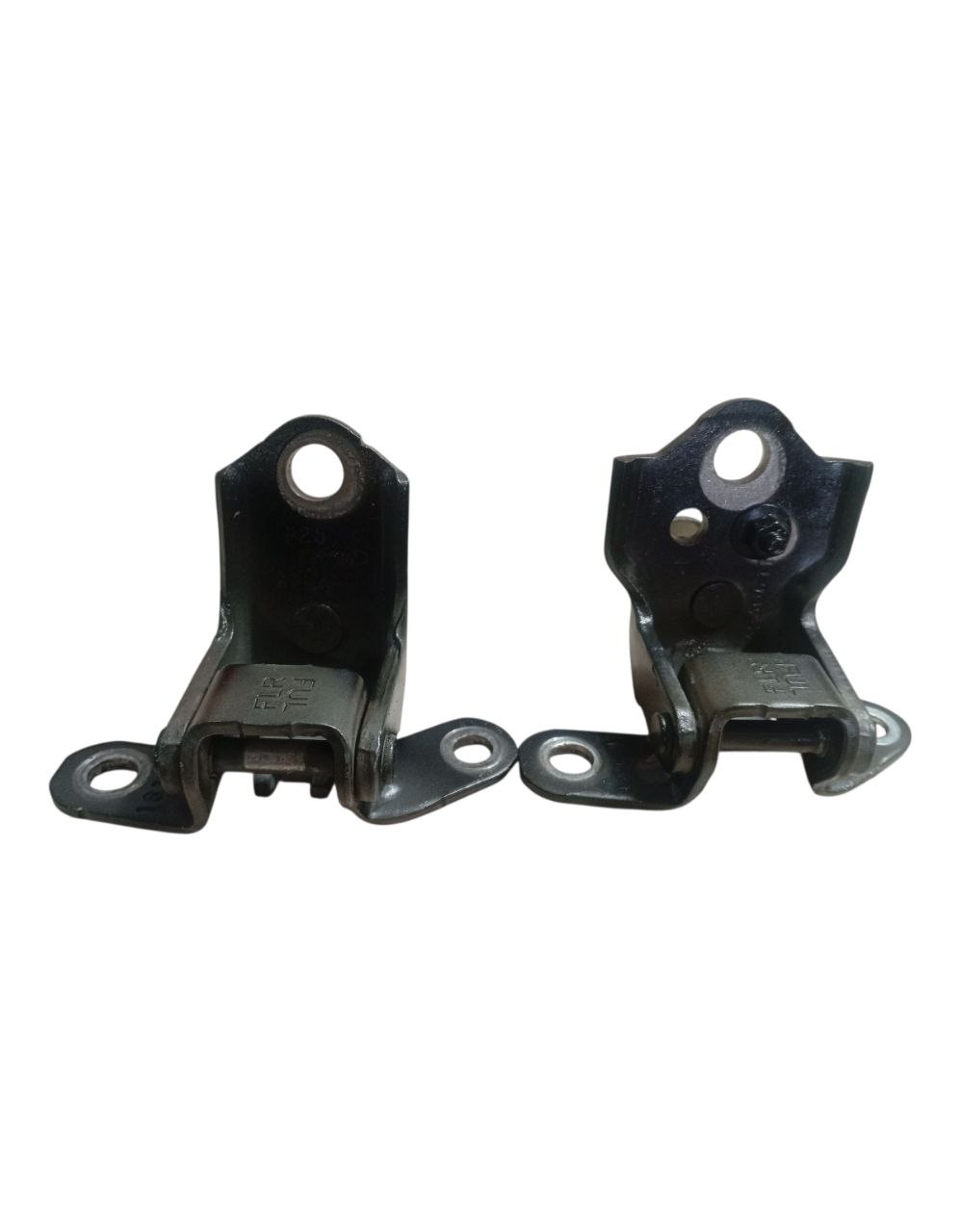 Dobradiça Porta Dianteira Ford New Fiesta 18 (par)
