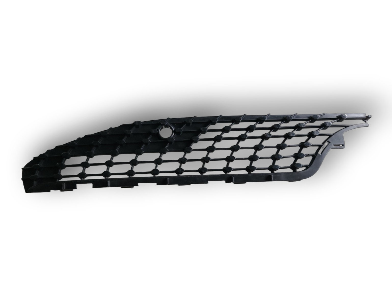 Grade / Moldura do Para-choque Dianteiro Esquerdo - Mercedes-Benz Classe CLA (C118) / CLA AMG (X118) (2019-2024)