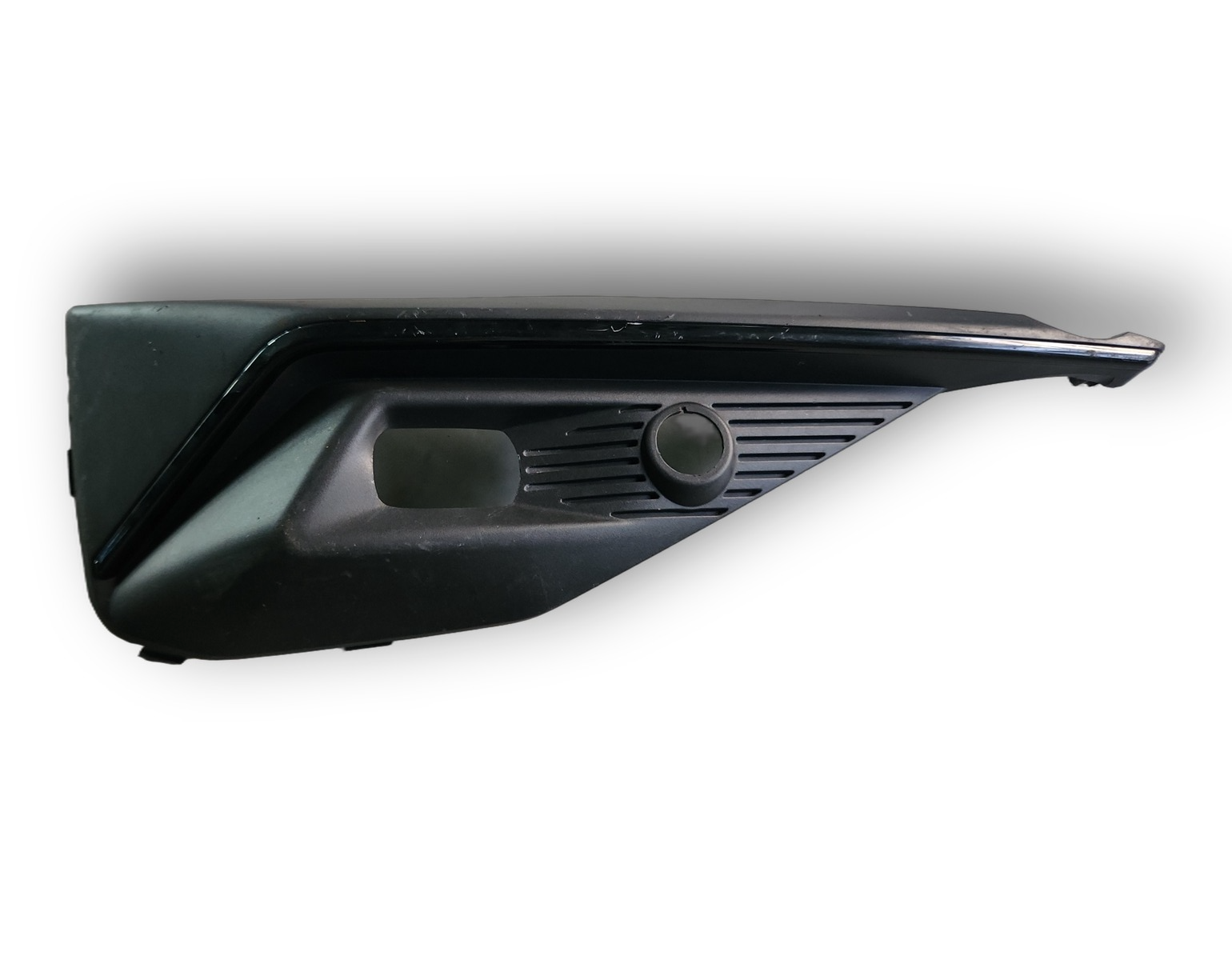Moldura Farol Milha Direito Gwm Haval H6 2023 2025