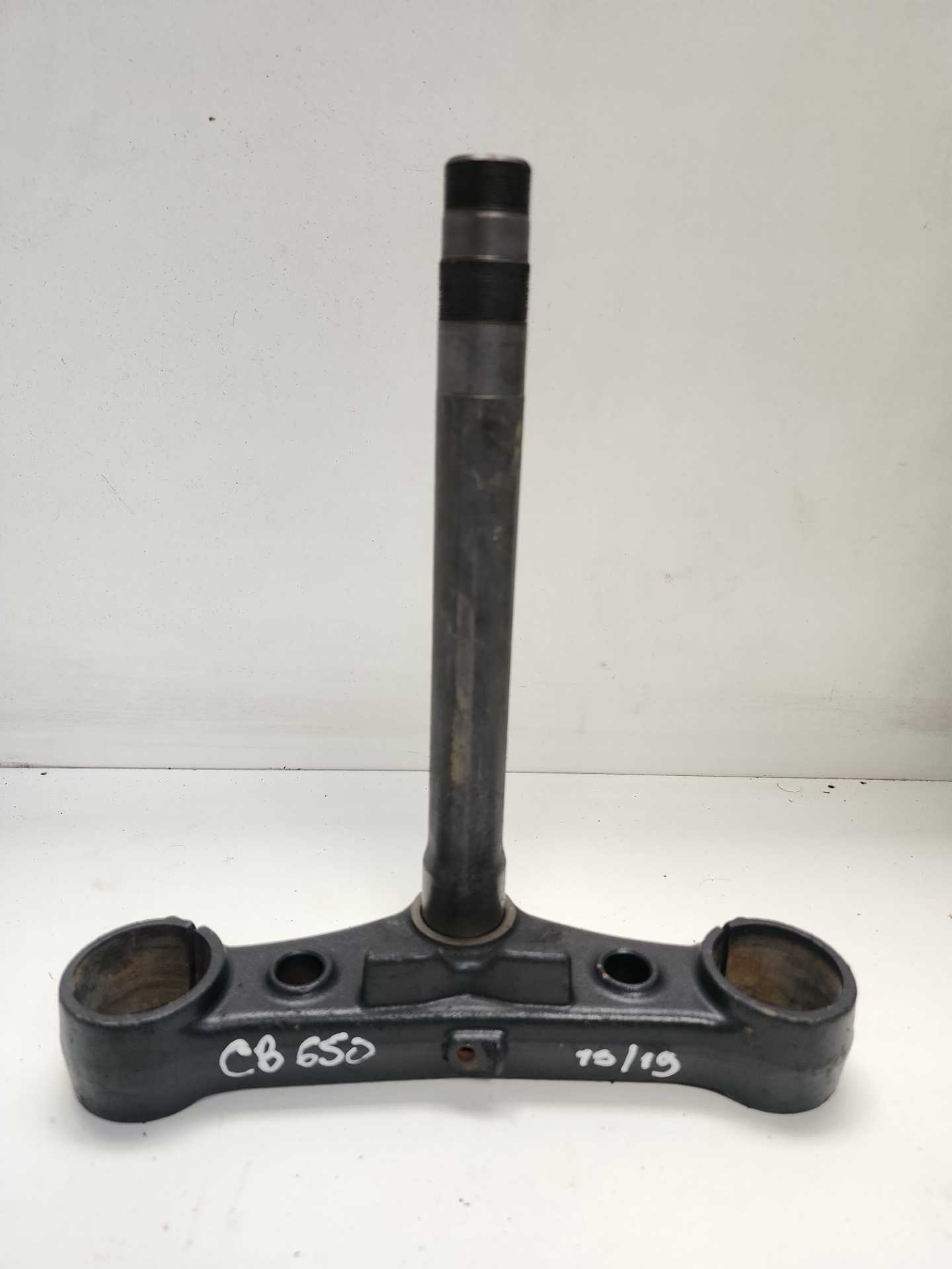 Mesa inferior honda cb 650f 2015-2019