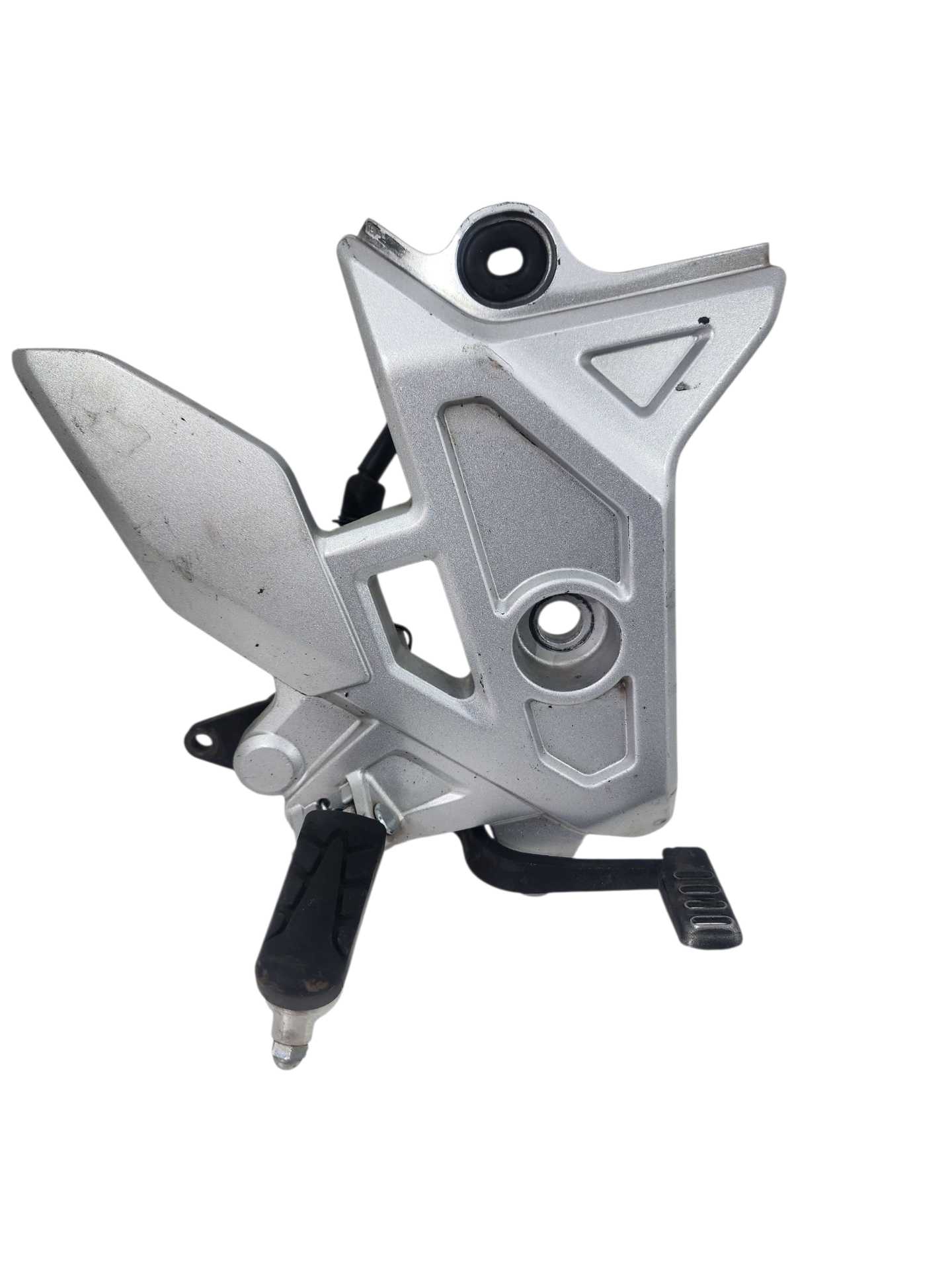 Suporte pedaleira direta completa cb twister 300 ano 2025