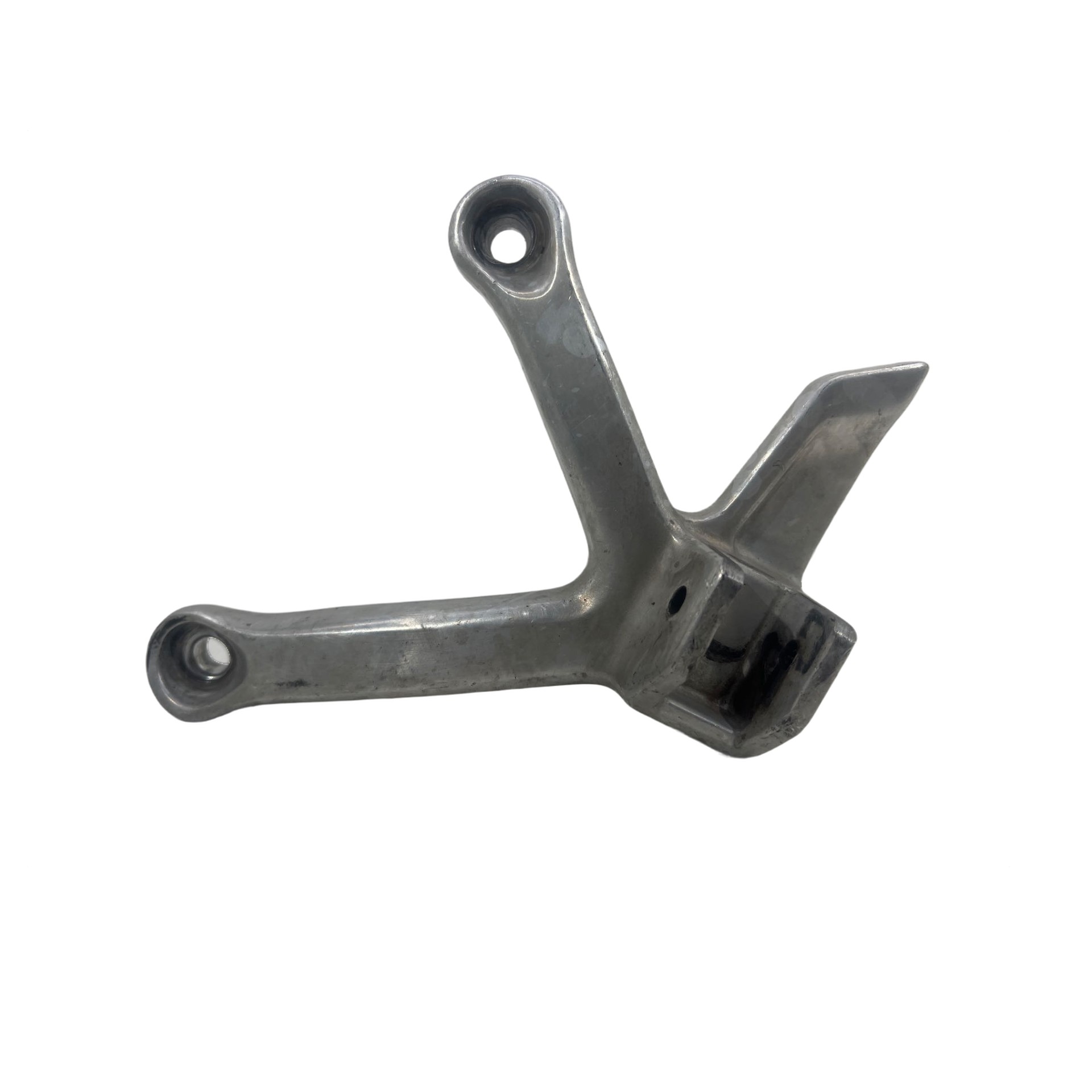 Suporte pedaleira traseira esq original XT 600 2005