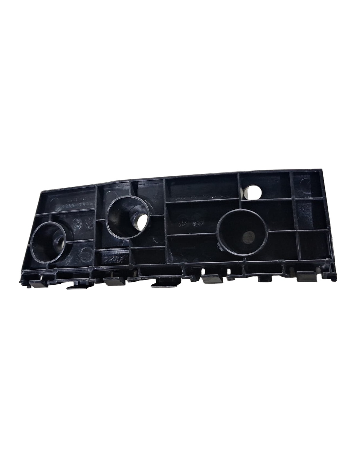 GUIA ESQUERDA SUPORTE PARACHOQUE DINT GWM HAVAL H6 2023 2025