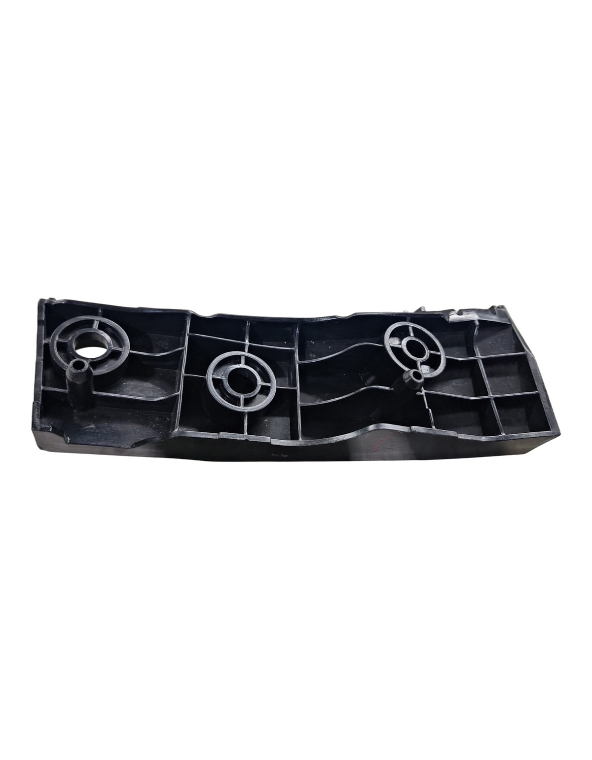 GUIA ESQUERDA SUPORTE PARACHOQUE DINT GWM HAVAL H6 2023 2025