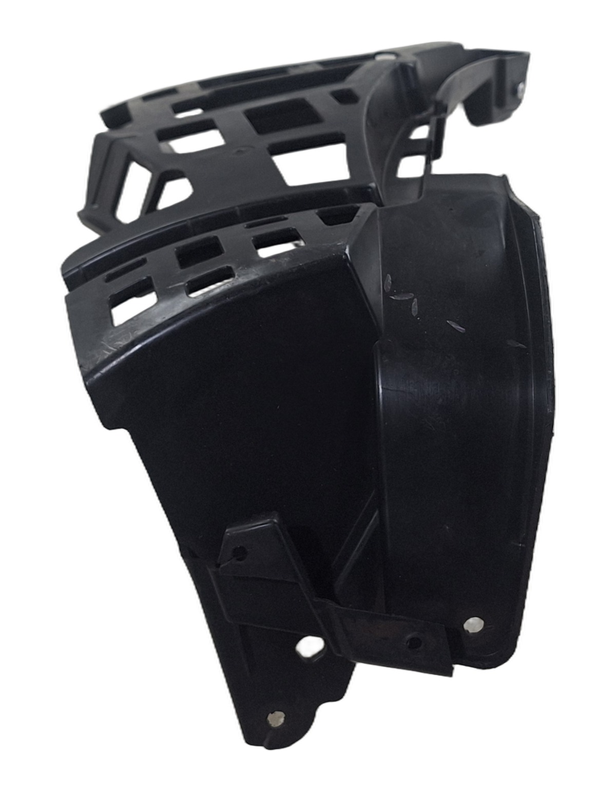 GUIA TRASEIRA DIREITA PARACHOQUE MERCEDES GLA 250 2013 2019