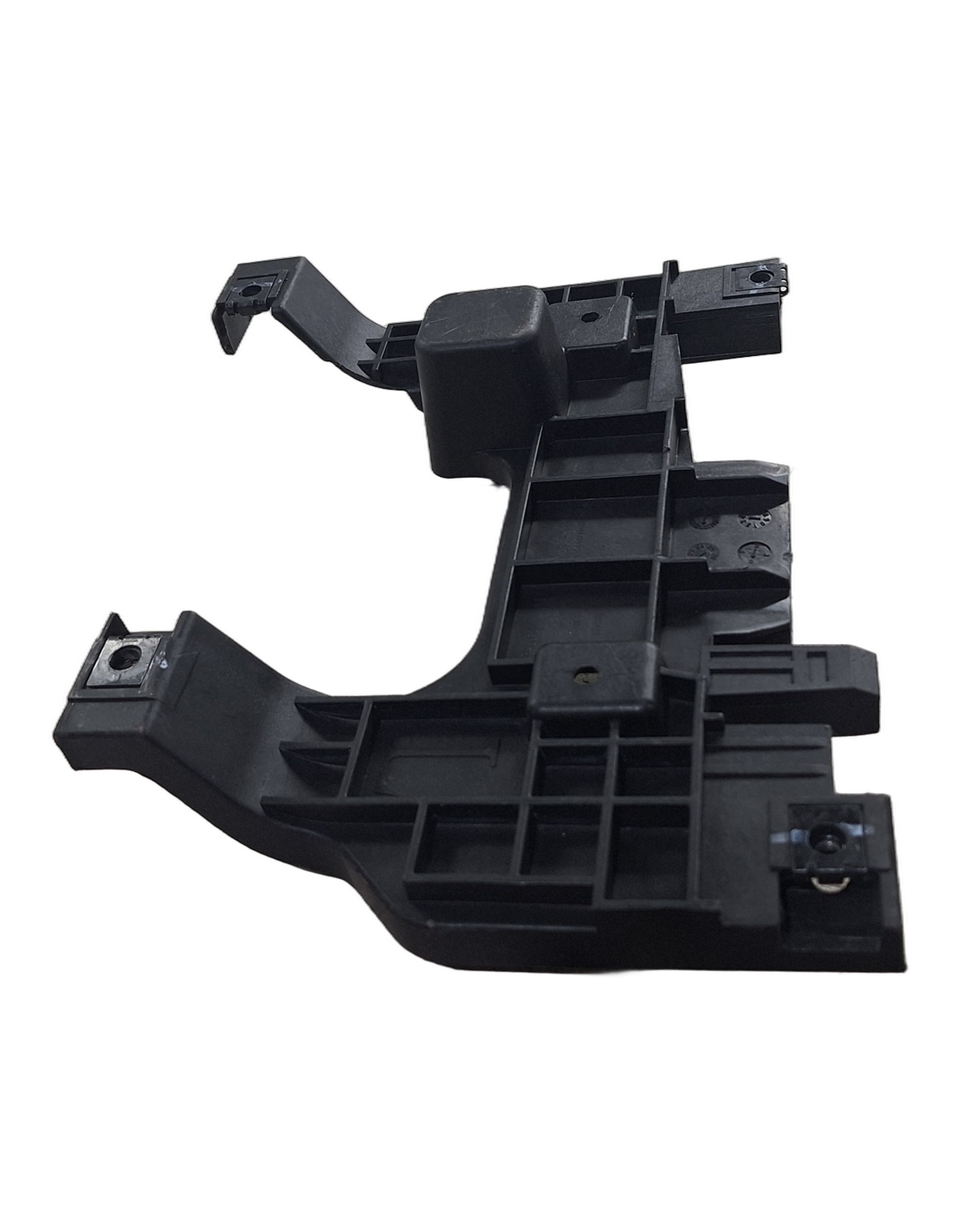 SUPORTE ESQUERDO GRADE FRONTAL GWM HAVAL H6 2023 2025 
