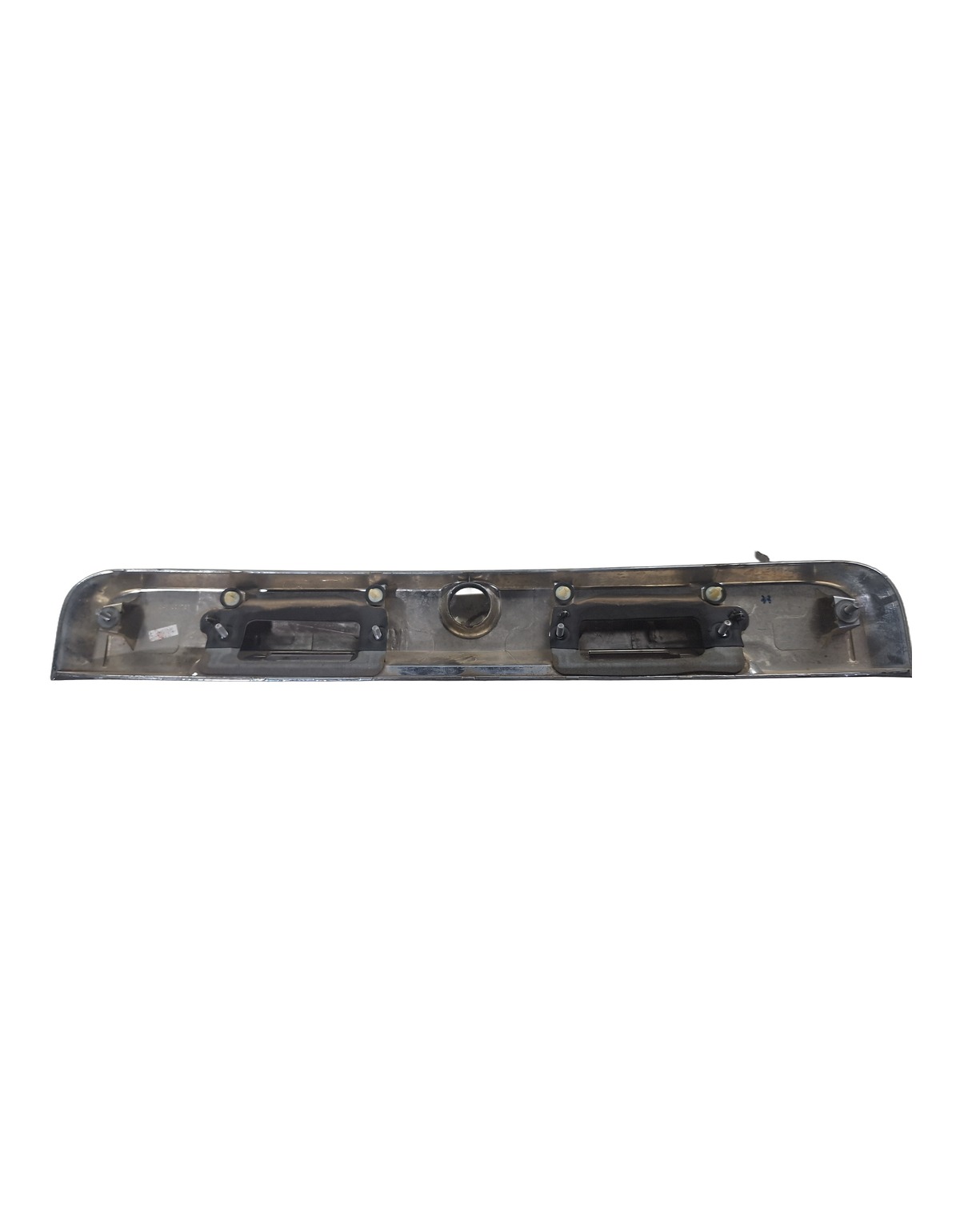 MOLDURA TAMPA TRASEIRA RENAULT DUSTER 2011 2020