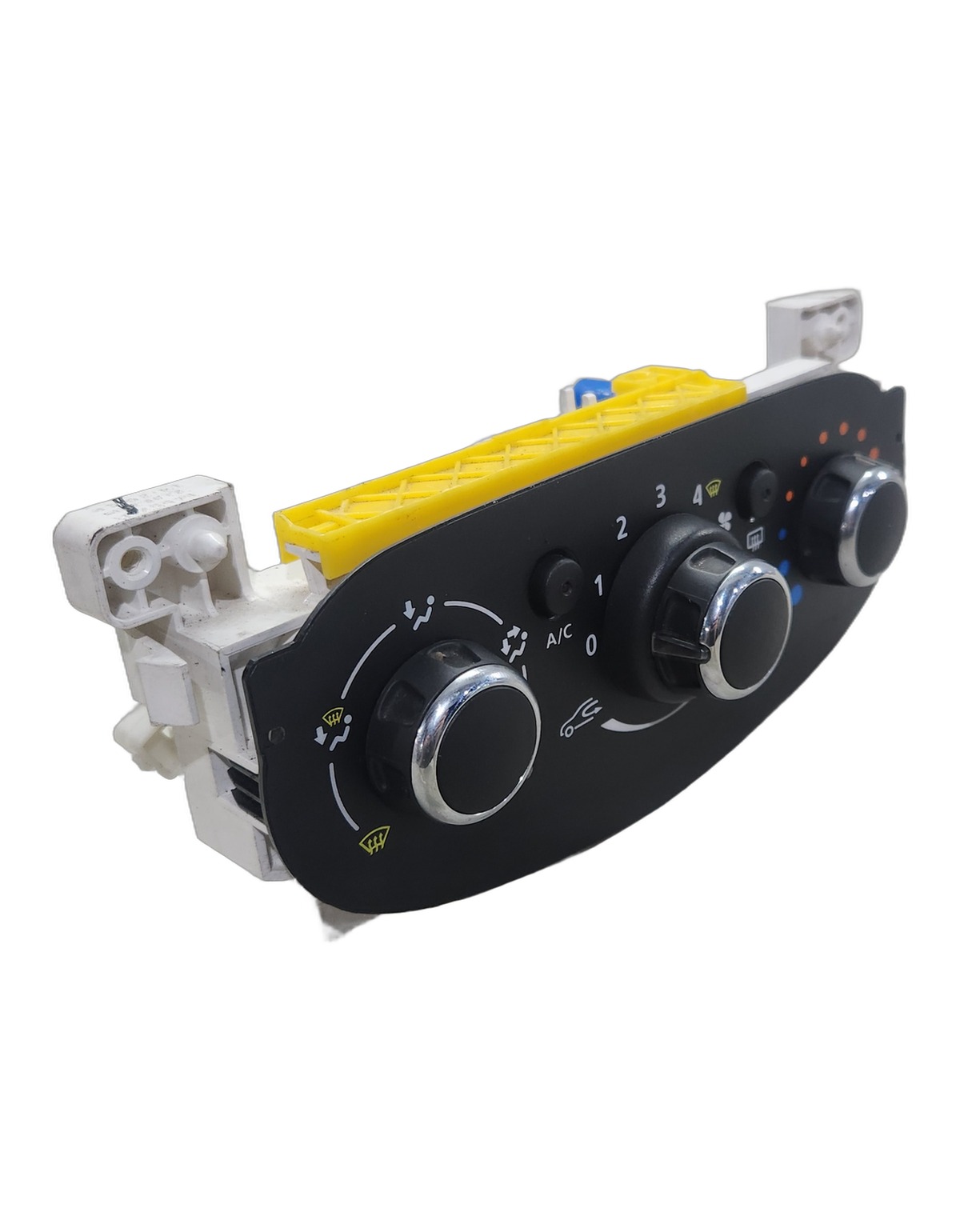 COMANDO AR CONDICIONADO DUSTER OROCH SANDERO 2015 2022