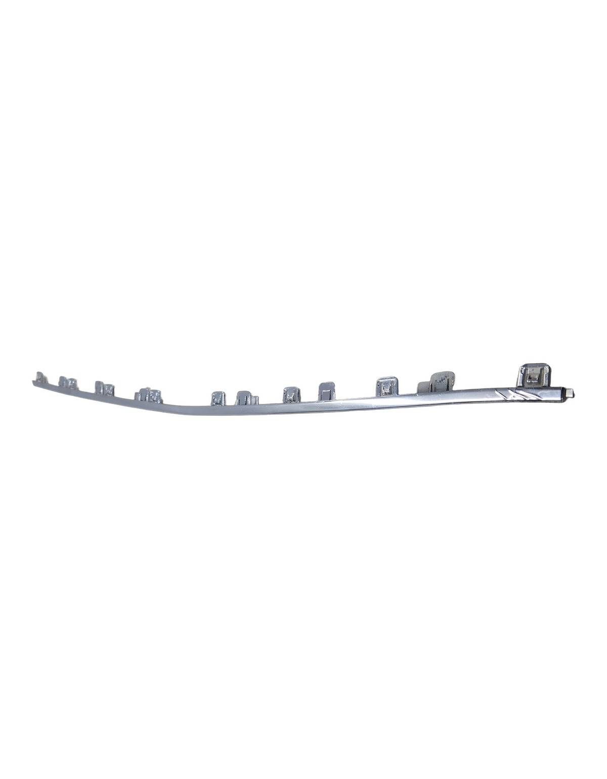 FRISO CENTRAL PARACHOQUE DIAN MERCEDES C200 C300 2021 2026