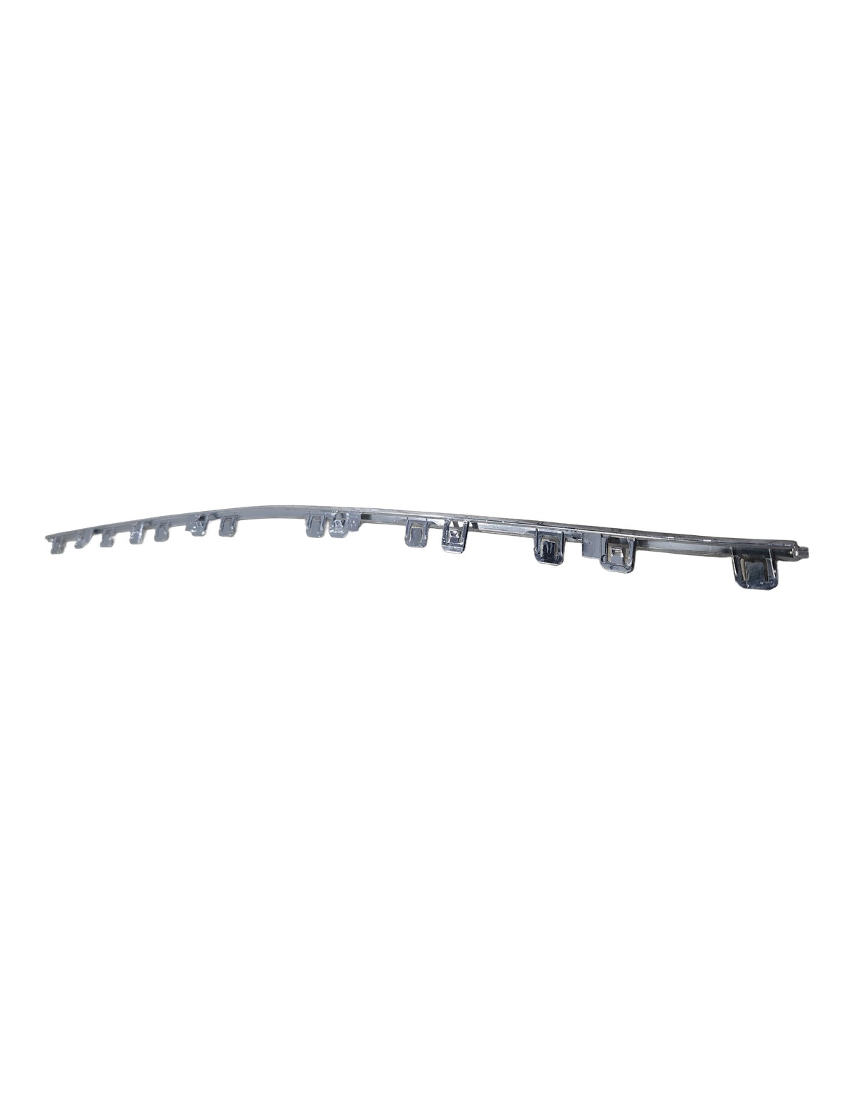 FRISO CENTRAL PARACHOQUE DIAN MERCEDES C200 C300 2021 2026