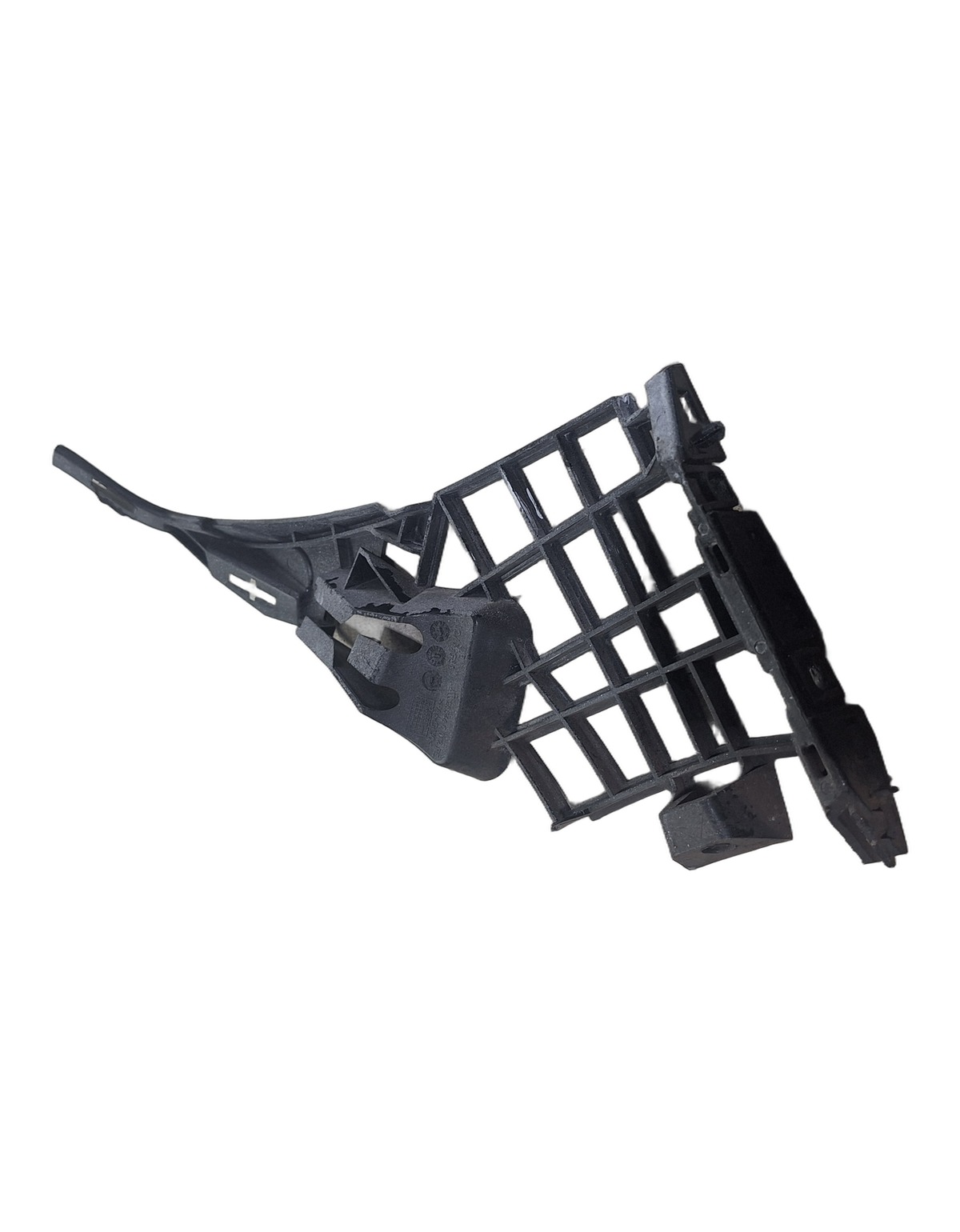 SUPORTE DIREITO PARACHOQUE DIANT MERCEDES CLA W117 2013 2019