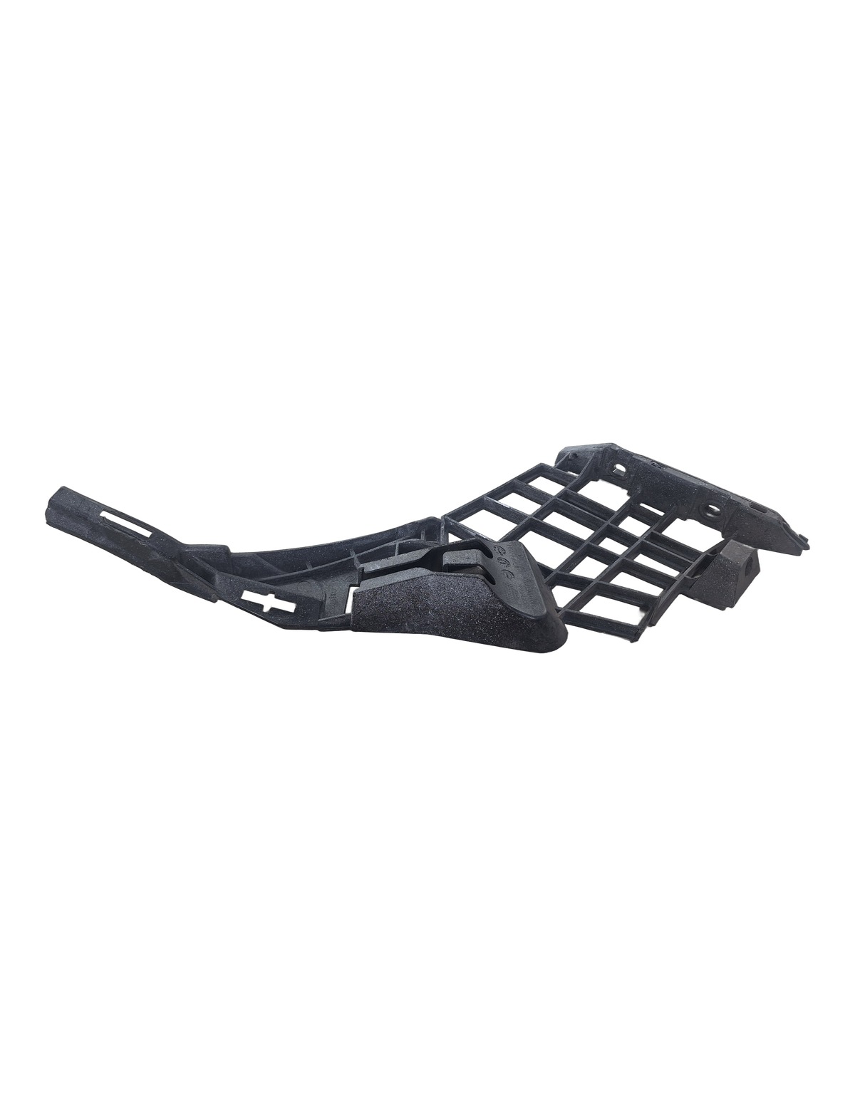 SUPORTE DIREITO PARACHOQUE DIANT MERCEDES CLA W117 2013 2019