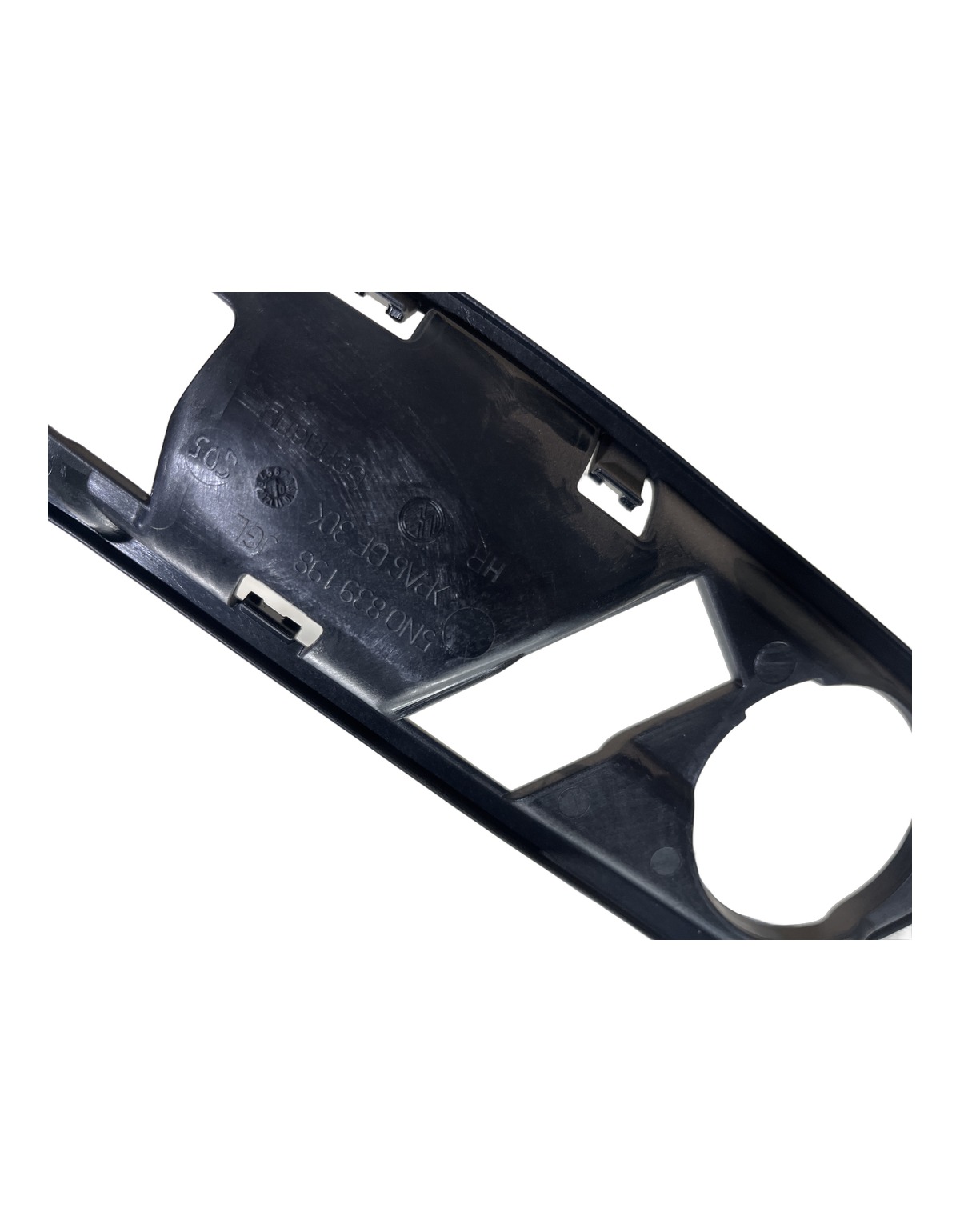 SUPORTE MAÇANETA INTERNA PORTA TRAS DIR VW TIGUAN 2007 2017