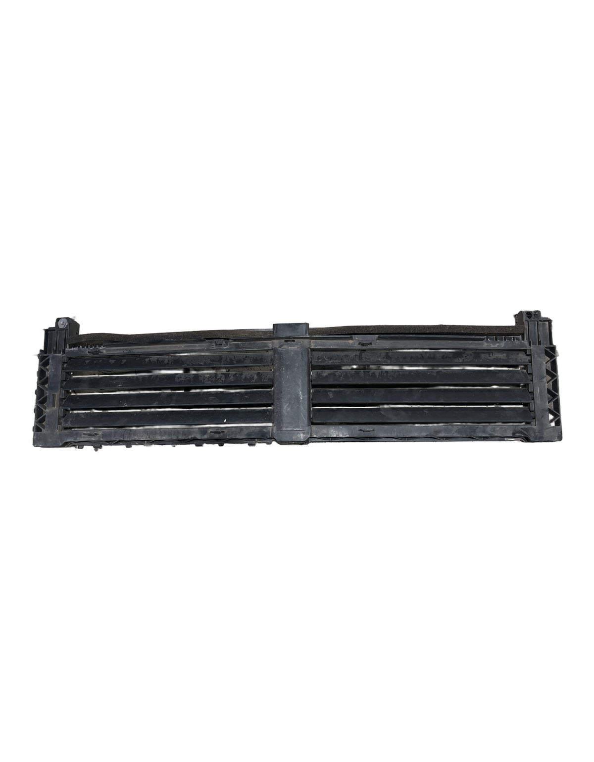 GREDE DEFLETOR AR FRONTAL MERCEDES GLA 200 H247 2020 2026