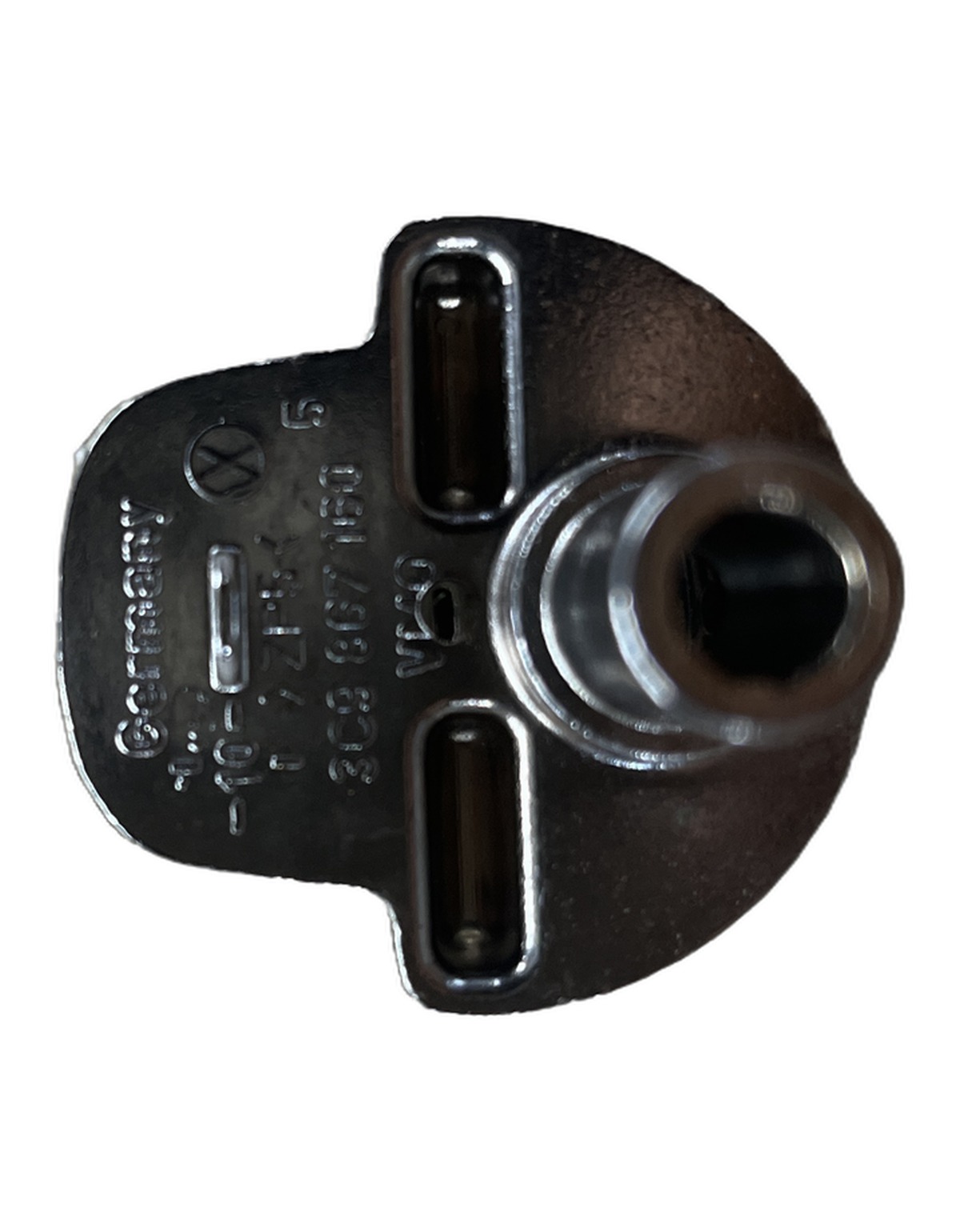GANCHO FIXAÇAO PORTAMALAS AUDI Q3 VW TIGUAN 2009 2018