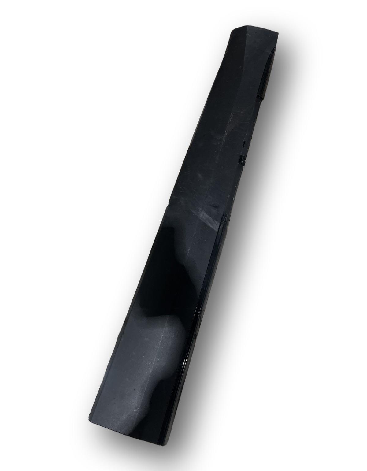 MOLDURA EXTERNA INFERIOR PORTA DIANT ESQ GWM HAVAL H6 2023