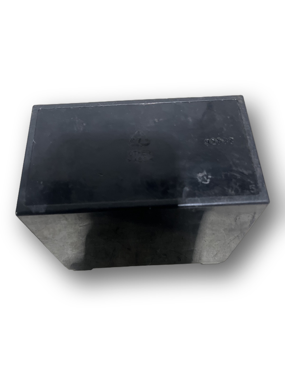 BATERIA AUXILIAR MERCEDES CLASSE C CLA GLA 2011 2021