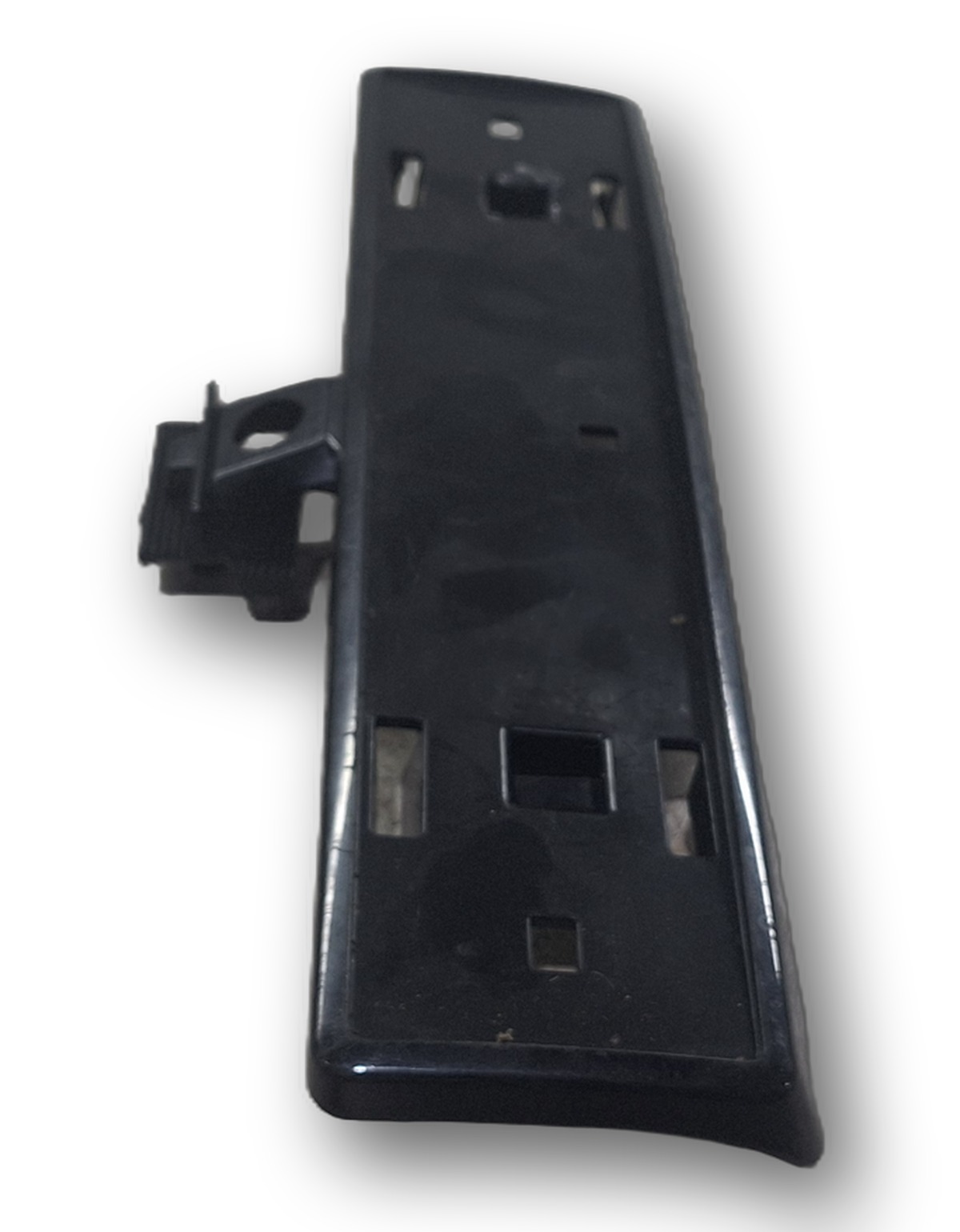 SUPORTE EMBLEMA GRADE DIANTEIRA GWM HAVAL H6 2023 2025