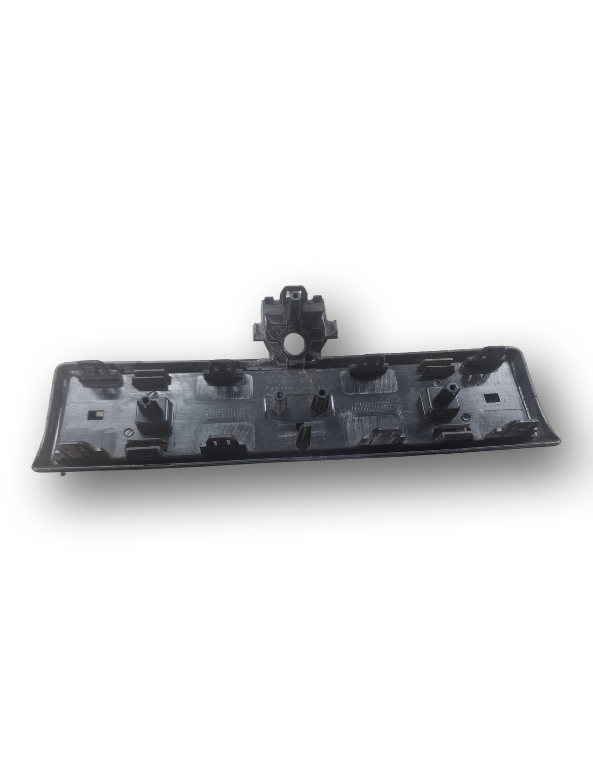 SUPORTE EMBLEMA GRADE DIANTEIRA GWM HAVAL H6 2023 2025