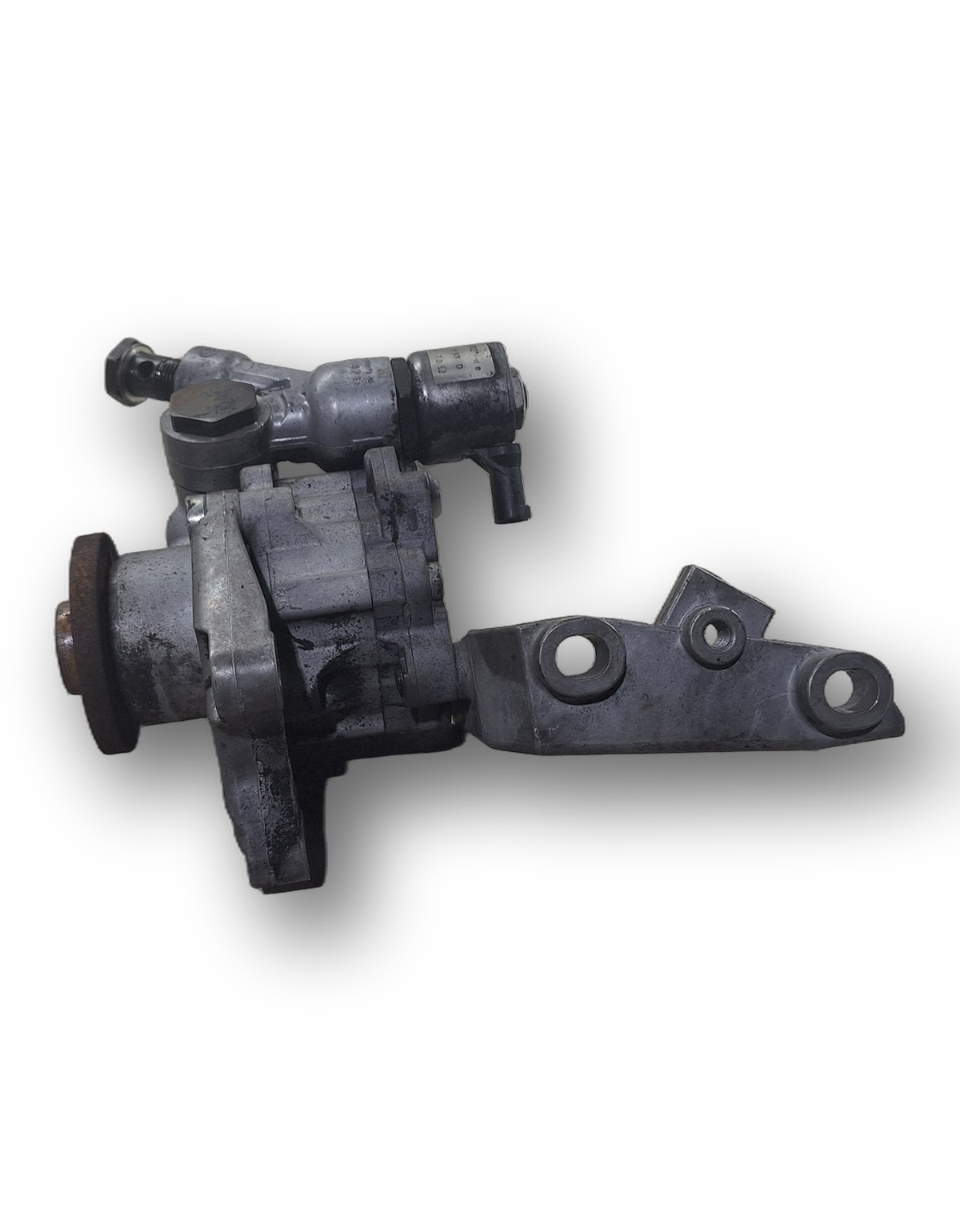 Bomba direcao hidraulica (power steering pump) - part number 7735242102 - BMW Serie 5 E60/E61 (aprox 2003-2010, motor diesel 3.0 173kw citado)