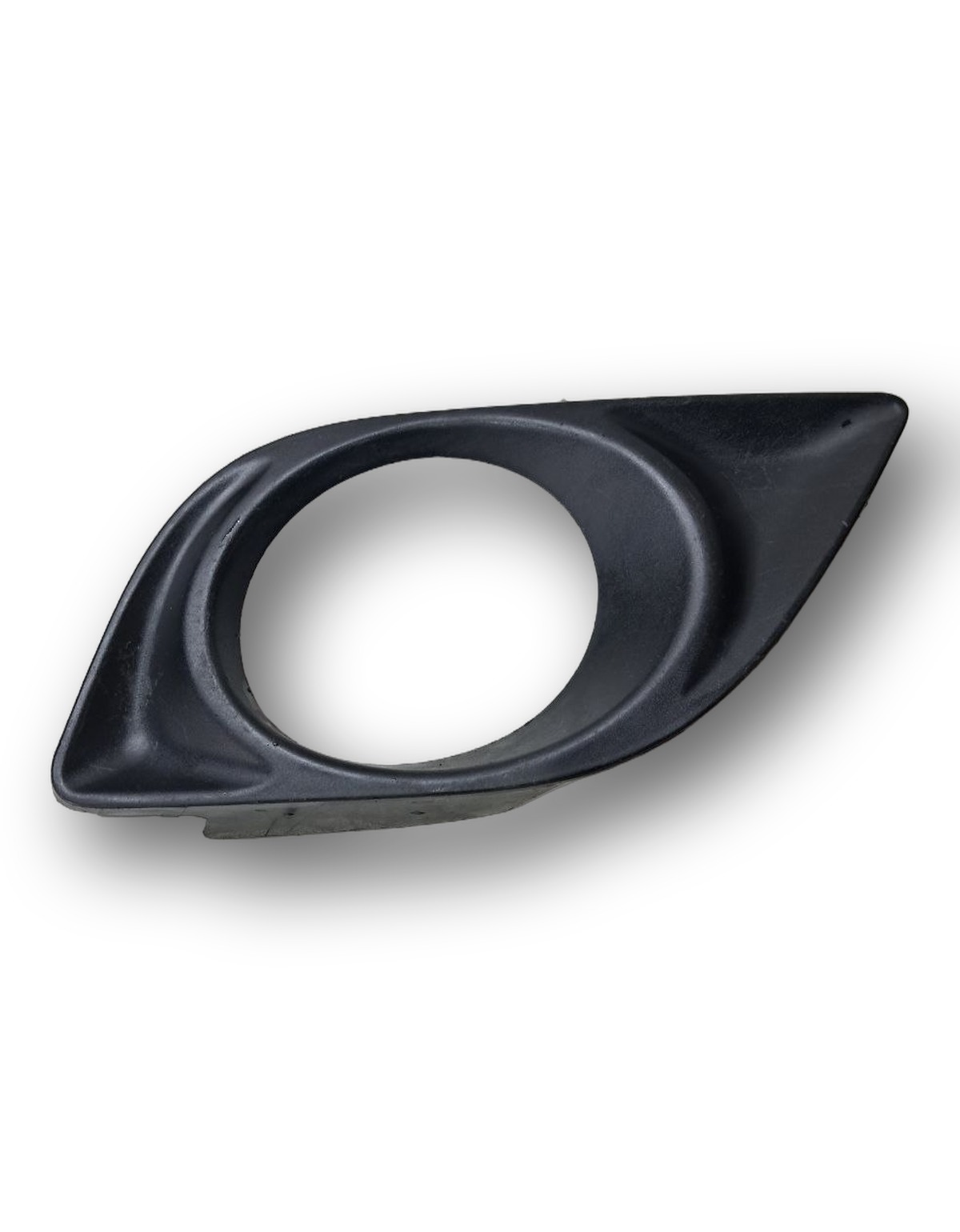 Moldura Farol Milha Direito Nissan Versa 2011 2012 a 2015